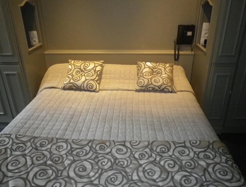 Logis-Cit'Hotel Des Vosges 5 Rue De La Gare オベルネ 部屋 写真